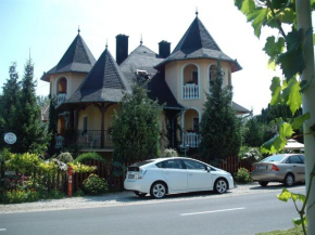 Ilona Kis Kastély Panzió, Keszthely